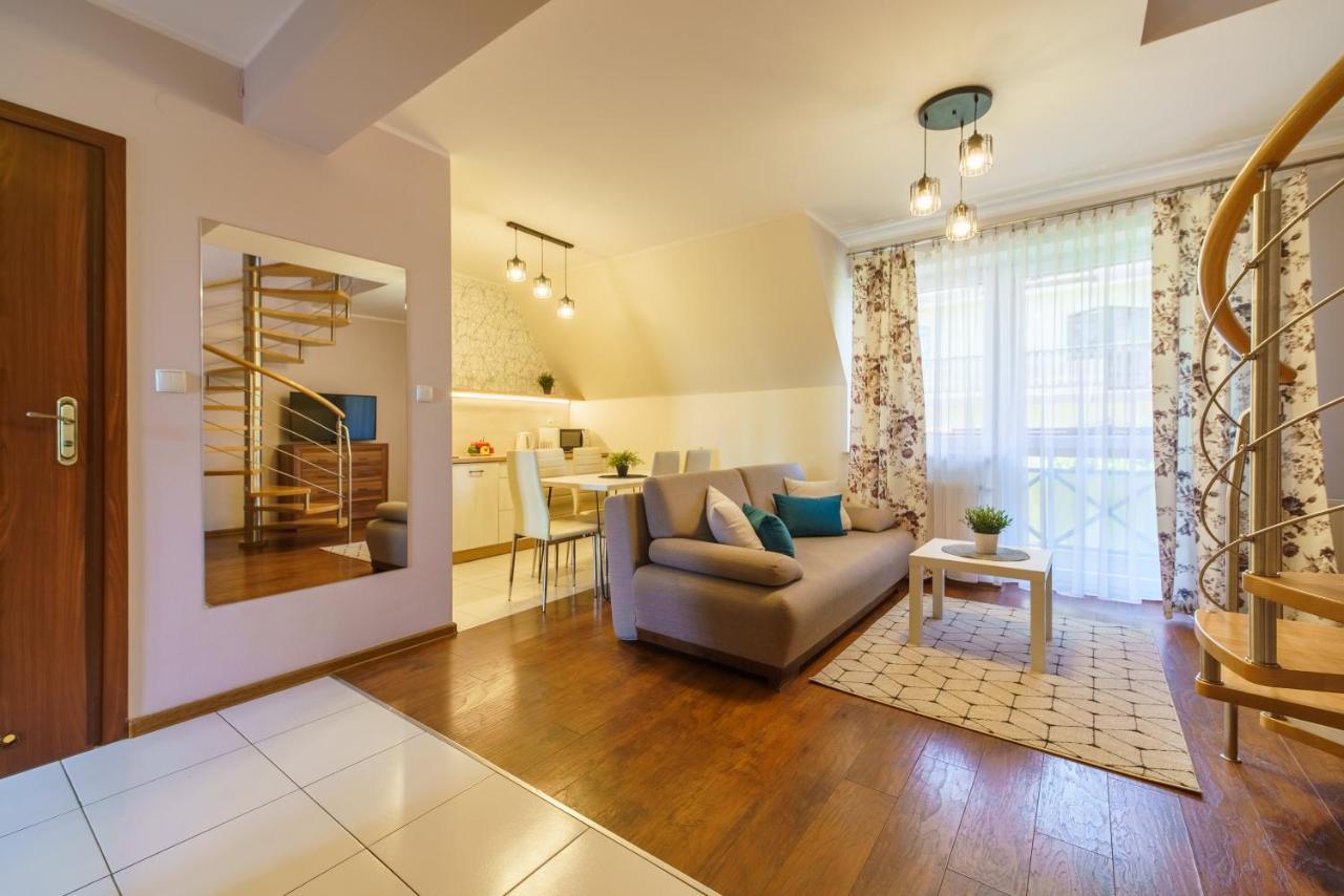 Apartamenty Montana 자코파네 외부 사진